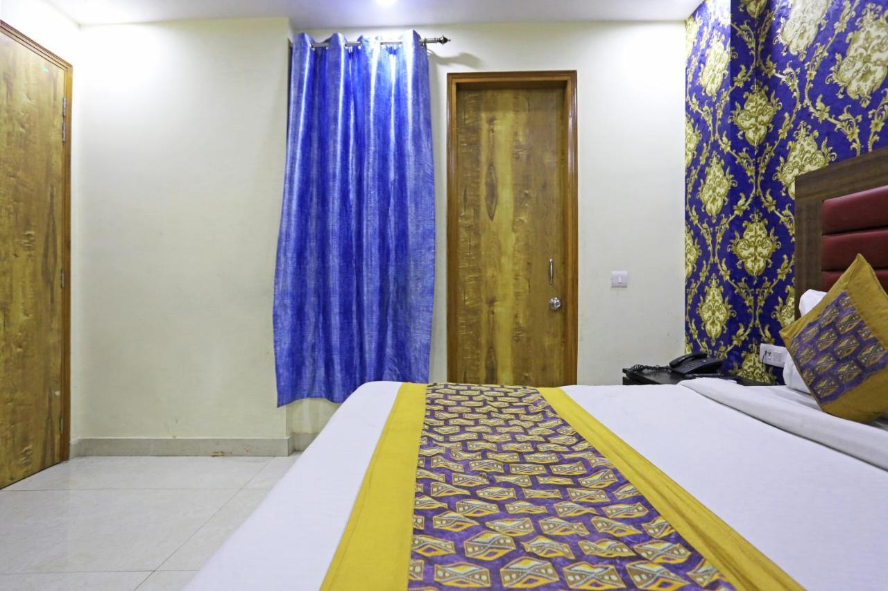 Hotel Gl Suites Near Delhi Airport New Delhi Ngoại thất bức ảnh